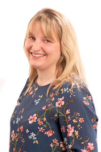 Jennifer von Salm-Hoogstraeten: Social Media & Content Marketing Mangerin bei blueMARKETING