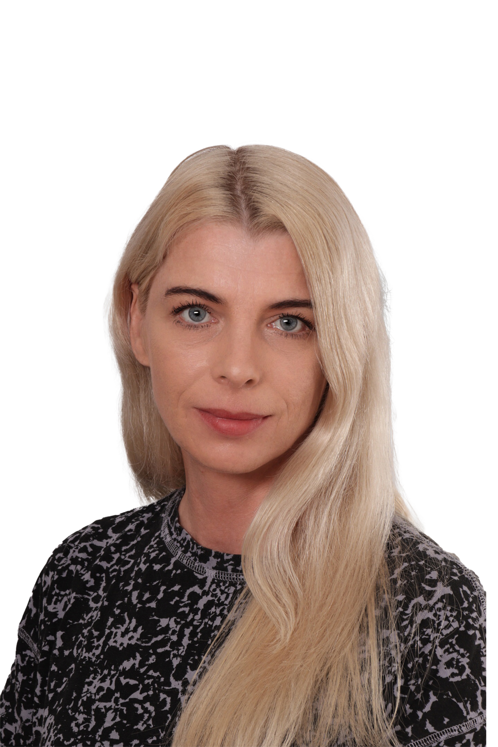 bM Anja Krzeminksi Portrait Anja Mitarbeiterin blueMARKETING Agentur
