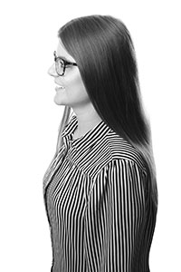 Nina Dogan - Online Marketing Managerin